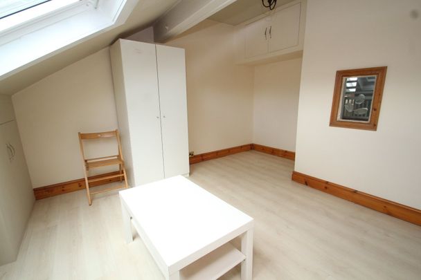 1 bedroom studio apartment to rent - Photo 1