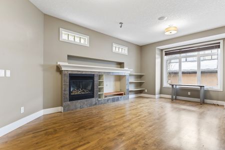 2 - 223 17 Avenue Northeast, Calgary - Photo 2