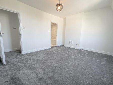 Two Bedroom Flat To Let Warrington Crescent W9 1ED - Photo 4