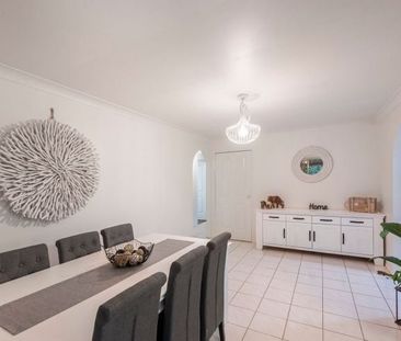 For Lease: Well-Presented Home in Prime Edens Landing Location! - Photo 5