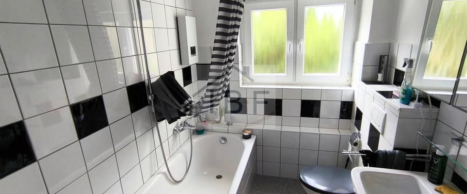 Attraktive 3-Zimmer-Wohnung mit Balkon in ruhiger, aber zentraler Lage - Foto 1