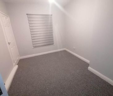 2 bedroom house to rent - Photo 2