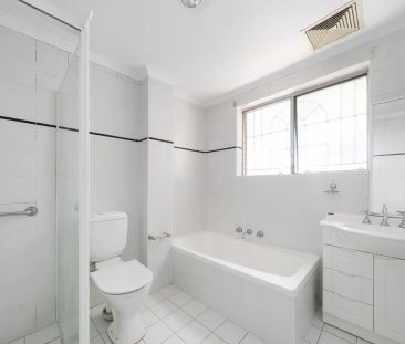 Large first floor apartment at the rear of the complex - Photo 6