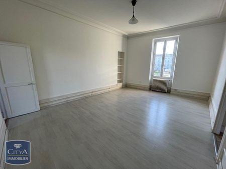 Location Appartement 4 pièces 88m² PERIGUEUX 24000 - Photo 2