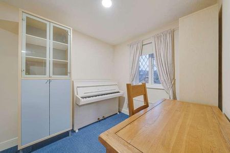 Nursery Grove, Kilmacolm, PA13 - Photo 2