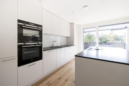 ***Erstbezug Miete Neu Sonnig Exklusiv***4 1/2-Zi Wohnung in Domat/Ems - Foto 4