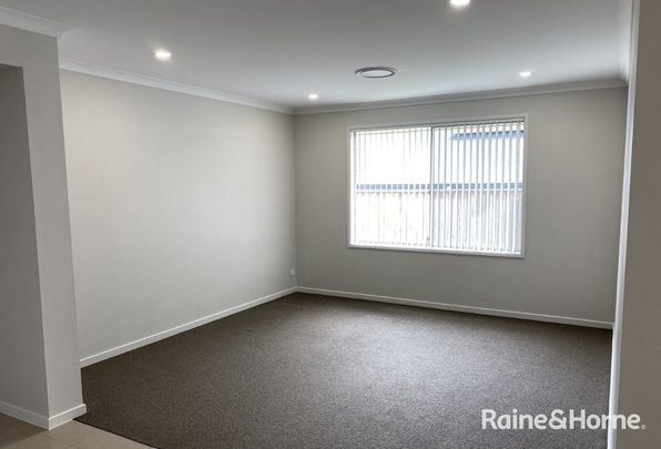 4 Bedroom Family Home - Photo 1
