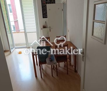 Gemütliche 2 Zimmer-Wohnung, 63 qm, Balkon, große Küche, Diele, Bad... - Photo 1