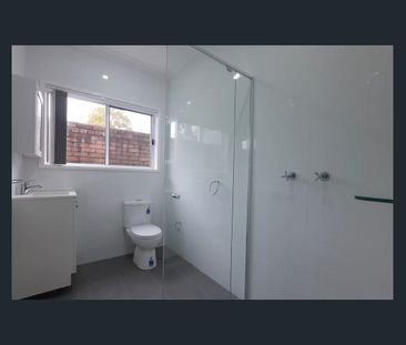 Charming 2-Bedroom Home in a Convenient Pendle Hill Location - Photo 3