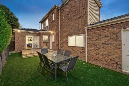 1 Pine Hill Drive, Doncaster East - Photo 3