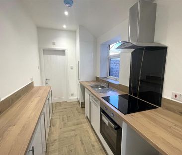 2 bedroom house to rent - Photo 5