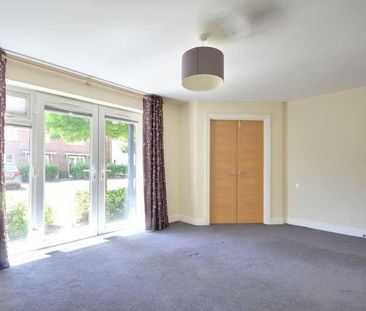 Kenmare Close, Ickenham, UB10 - Photo 3