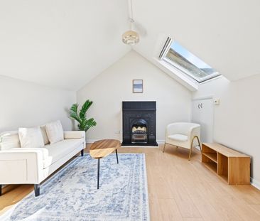 1 Bed Penthouse, Birkbeck Avenue, W3 - Photo 2