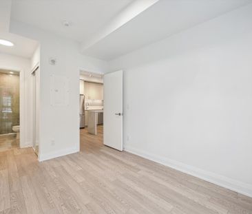 For Lease - 3250 Carding Mill Trail Unit# 223, Oakville, Ontario - Photo 3