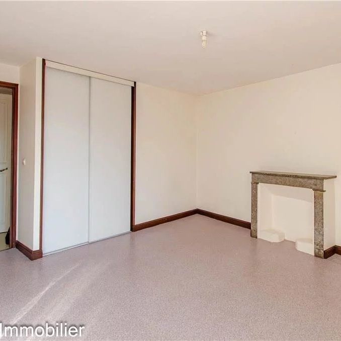 Location Appartement 2 pièces 57m² ST MARCELLIN 38160 - Photo 1