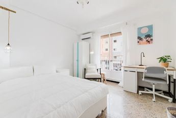 Carrer de Ramiro de Maeztu, Valencia, Valencian Community 46022