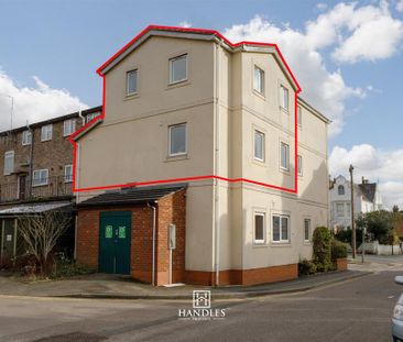 2 bedroom apartment to rent - Photo 2