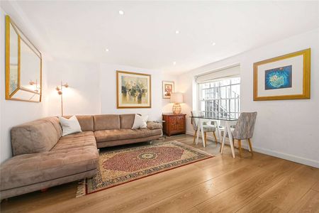 Brompton Square, London, SW3 2AG - Photo 2