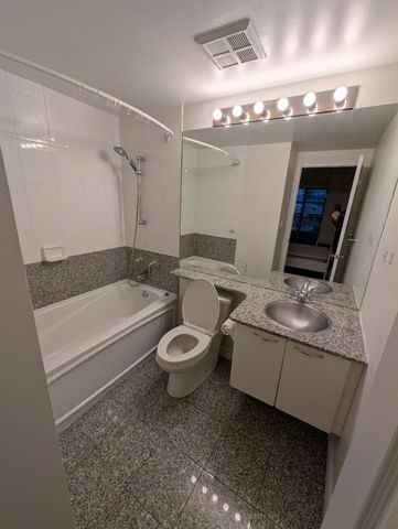 For Lease - 55 Bloor Street Unit# 2008, Toronto, Ontario - Photo 4