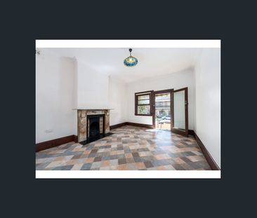 Garden Flat Apartment - Photo 3