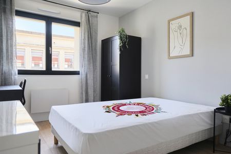JARDINIERS J Colocation 3 chambres à Nancy - Photo 2