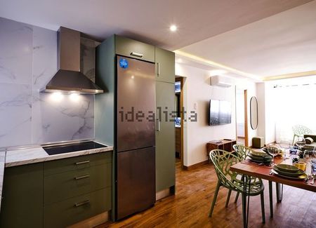 Alquiler de piso en Barrio Capuchinos - Photo 4