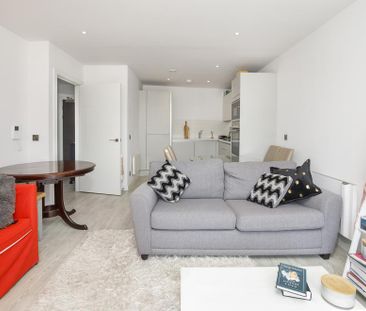 1 bedroom apartment to rent - Photo 2
