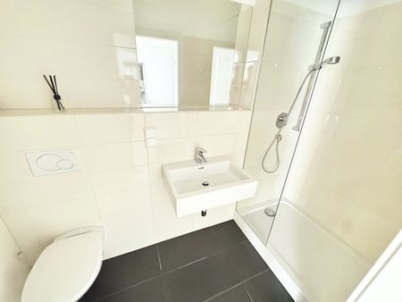 TOPLAGE NÄHE RATHHAUS | OPTIMAL AUFGETEILTE 4 ZIMMER MIT TERRASSE | SCHAUMANNSTRASSE - Foto 2