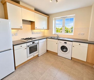 2 bedroom ground floor flat to rent - Photo 4