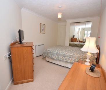 35, St. Edmunds Court, Leeds, West Yorkshire, LS8 1EZ - Photo 3