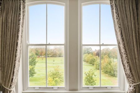 3 bedroom flat to rent - Photo 2