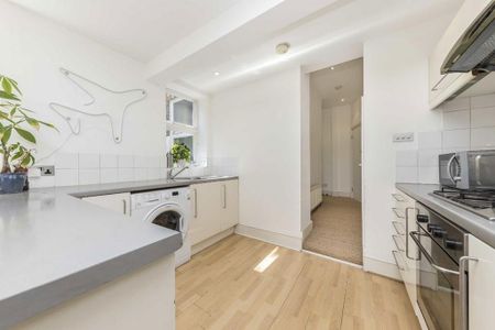 1 bedroom flat to rent - Photo 5