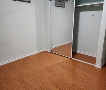 For Lease - 75 Vanderpool Crescent, Brampton, Ontario - Photo 2