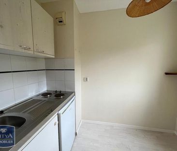 Location Appartement 1 pièce 27m² POITIERS 86000 - Photo 2