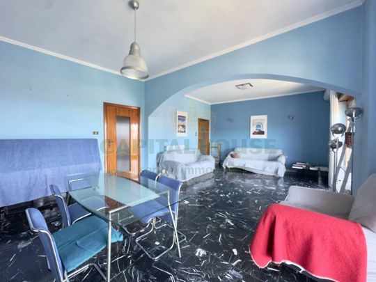 Quadrilocale via Domenico Fontana 150, Rione Alto, Napoli - Foto 1