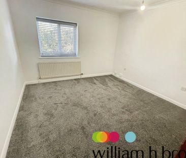 Oaks Drive - Photo 3