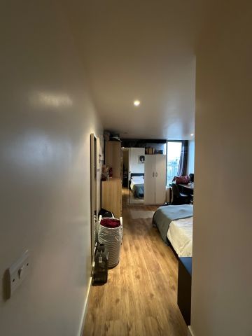 2 Bed Flat, Bacon Street, E2 - Photo 2