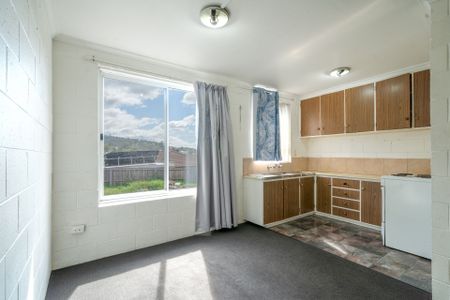 Ideal First Home - Photo 5