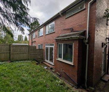 3 Bed Semi-Detached House, Ridgeway Close, LS8 - Photo 5