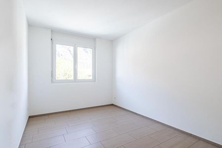 MODERN 3.5-ROOM APARTMENT IN BELLINZONA NORTH - Photo 3