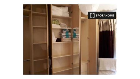 Room for rent in 2-bedroom house in Dublin - Photo 2