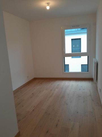 Location Appartement 3 pièces 61m² AIX LES BAINS 73100 - Photo 4