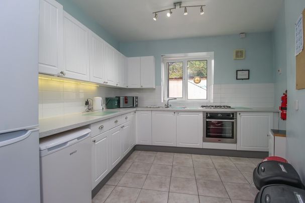 King Street, Treforest, Pontypridd - Photo 1