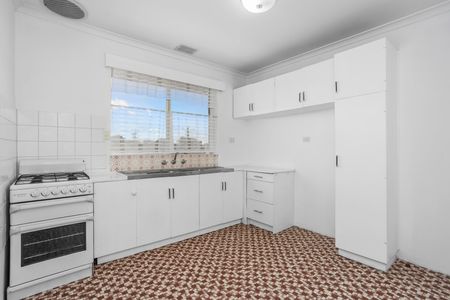 Register To Inspect // Bright, Stylish Living in the Heart of Yarraville - Photo 2