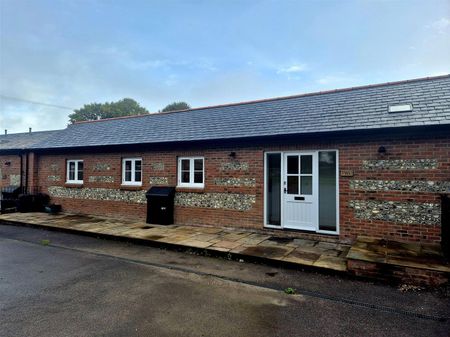 The Old Yard, Muston Farm, Piddlehinton - Photo 5