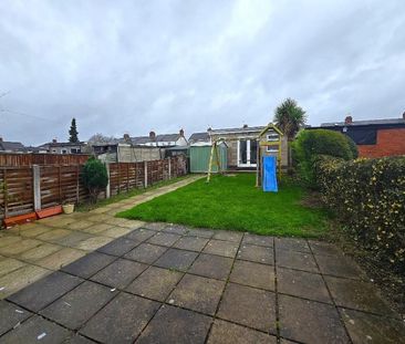 3 Bed Semi-detached house For Rent - Photo 4