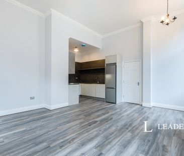 2 bedroom apartment to rent Poole Road, Bournemouth, BH4 - Photo 3