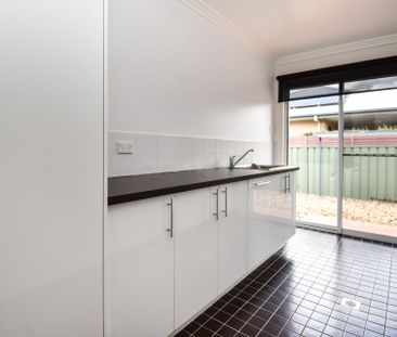 13 Kaleno Way, Orange. - Photo 1