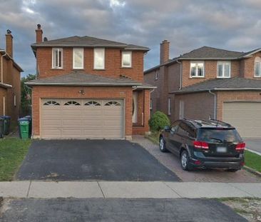 Detached Home For Lease | W8076218 - Photo 6