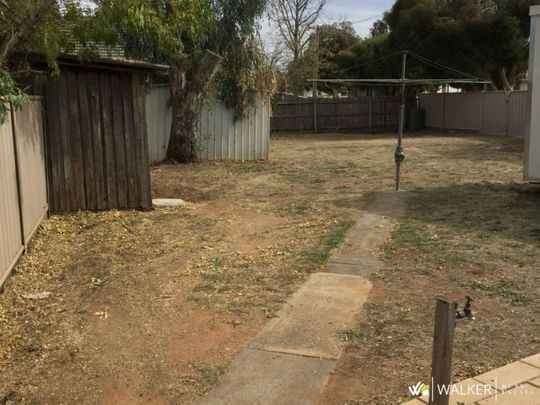 $260.00 per week - Photo 1